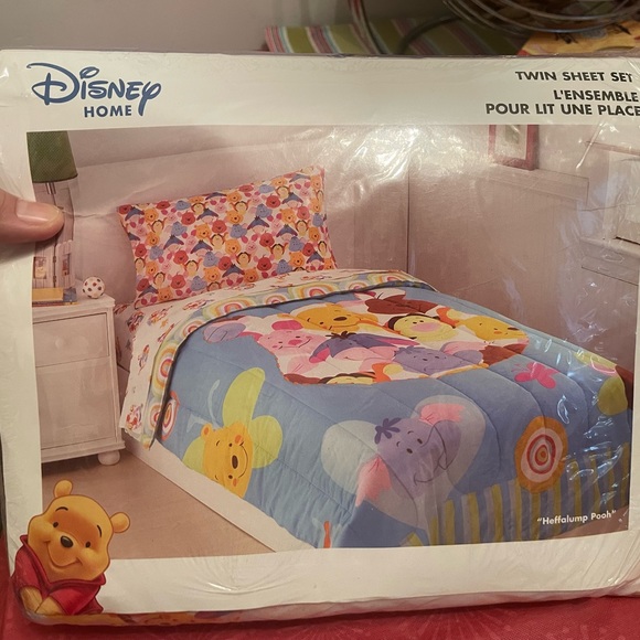 Disney Twin Beddings ( Winnie D Pooh ) - Picture 1 of 3